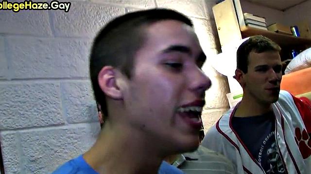 Fraternity newbie goes gay in college dormitory