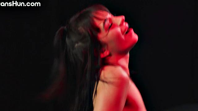 TS hunny footjerked by dirtytalking babe before cockriding