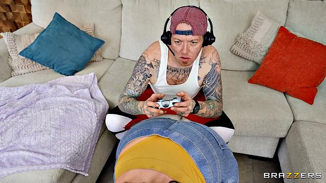 Nice Guys Finish on Her