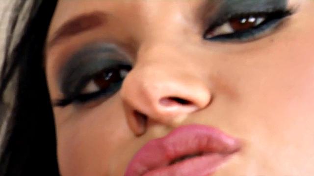 Solo anal babe toys ass with corn in food fetish closeup