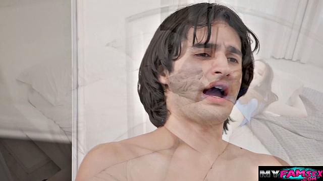 Похотливая кузина захватывает мой член и дает вылизать свою киску на кровати, потом сосет и жёстко трахается со мной - Elias Cash и Ava Marina.