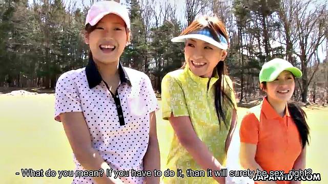 Sexy Nao Yuzumiya gets fucked hard outside