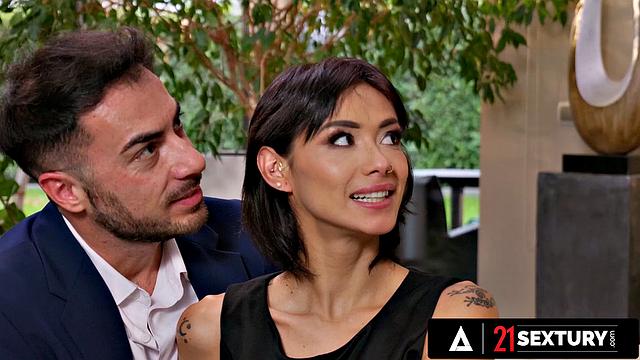 21 SEXTURY - Sexy Veronica Leal Opens Her Ass And Pussy For Hot DP Threesome With Two Big Cocks