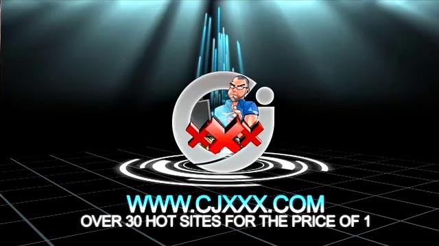 Черный джедай сосет и дрочит на камеру парню с большим членом, гей-интеррациалка.