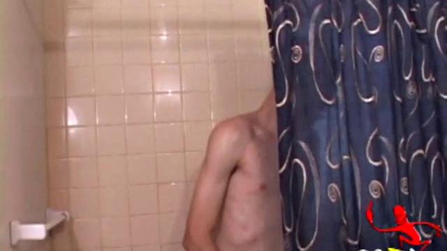 This hot solo scene starts with young Skylerr naked in the shower and stroking his dick. A few well-placed fingers provide the anal stimulation he needs to edge himself closer and closer to a much needed climax.