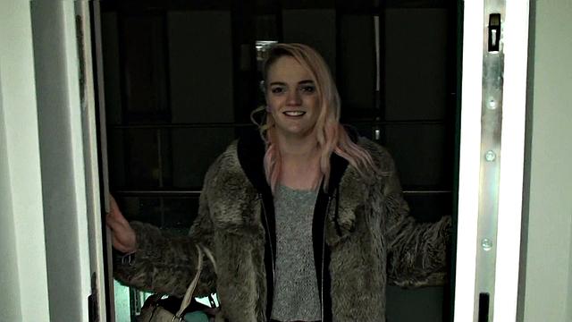 SCarly Rae: Fake Casting for Student Moms, Hardcore, Milf