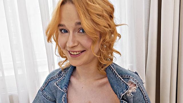 sweetie plum - забила на книги, взяла в рот и довольна