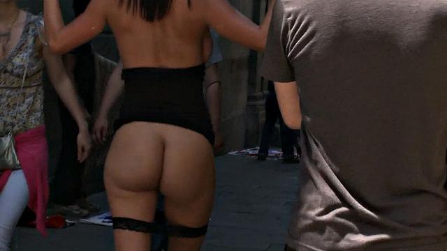 Public slut assfucked in front voyeurs after outdoor deep BJ