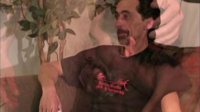 Эд и Бобо: два зрелых мужика, шутки и сперма на двоих