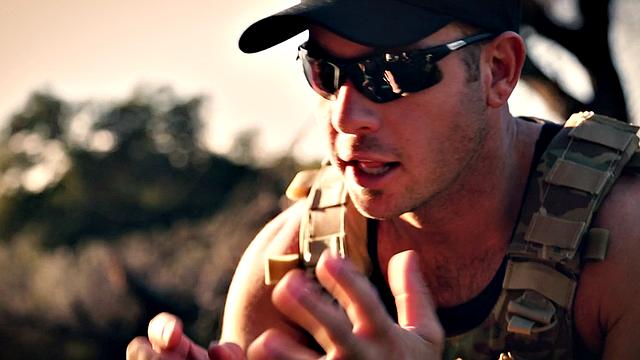 Bigtit booty babe sucking before riding after hunting