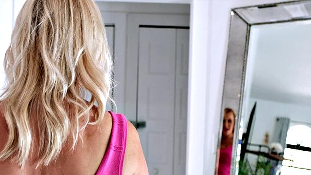 This MILF is very bad