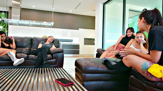 WLT S01E01: Welcome Home