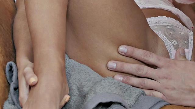 Erotic bae with 21yo pussy fucked in kitchen