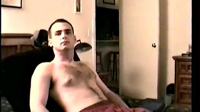 Well-Hung Casey Jacks Off