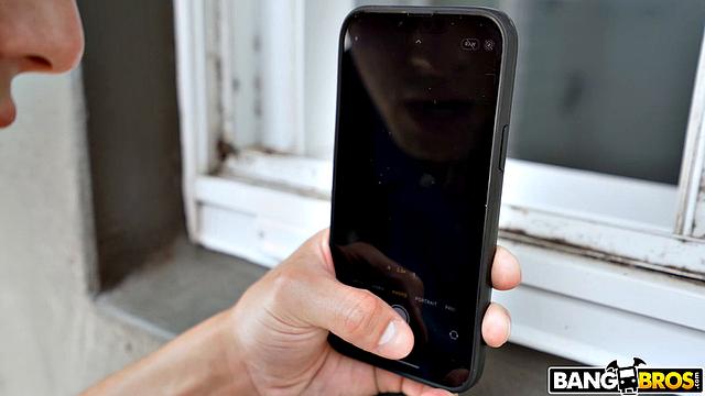 Поймал мачеху в душе, не удержался и оттрахал как мечтал!