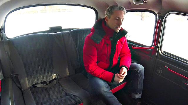 Sexy Driver gets even with Fare to make her feel special