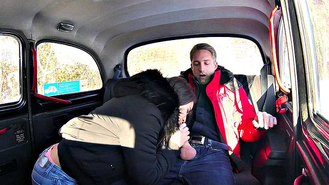 Sexy Driver gets even with Fare to make her feel special