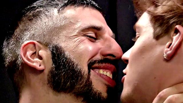 Tattooed amateur stud barebacks ginger twink