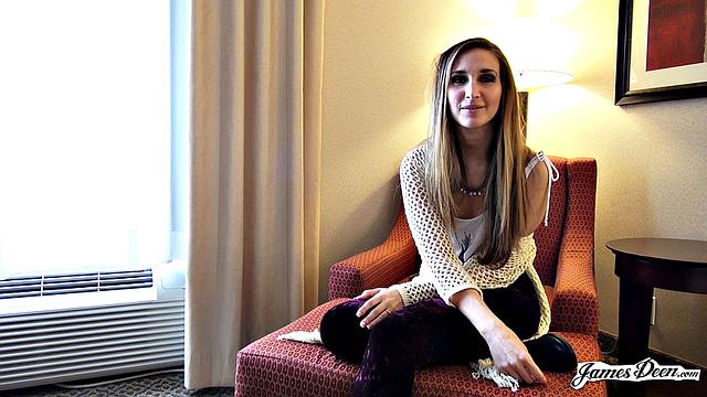 Mystica Jade Texting While Sex