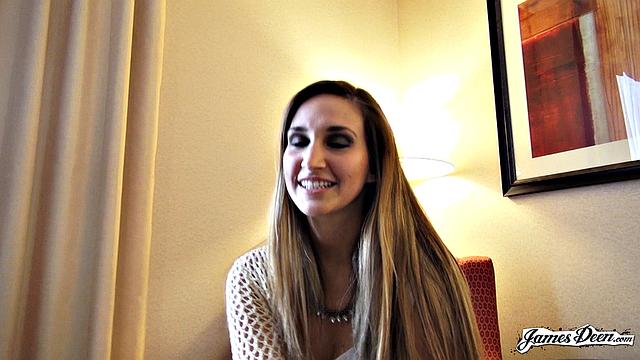 Mystica Jade Texting While Sex