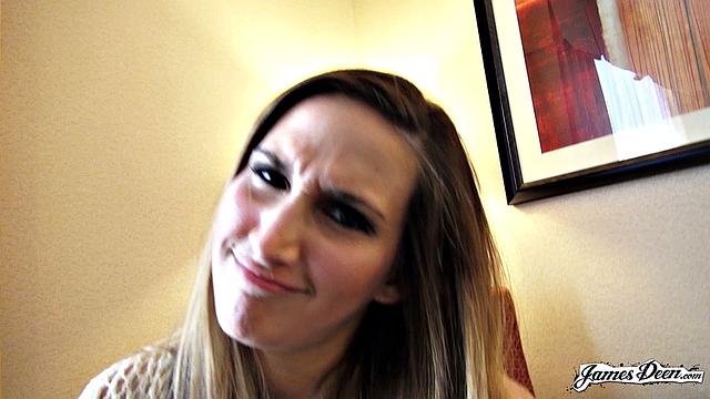 Mystica Jade Texting While Sex