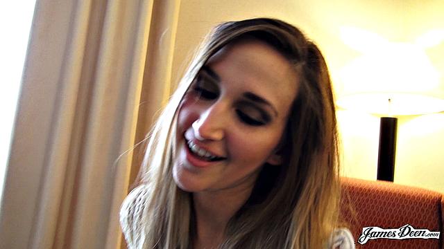 Mystica Jade Texting While Sex