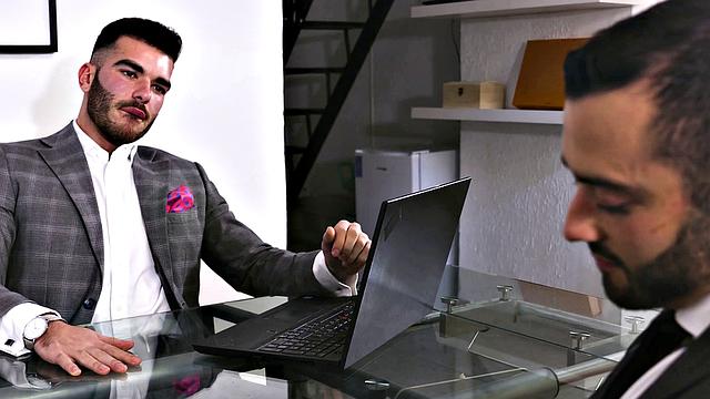 New York Realtor Fucks HR Honcho - RagingStallion