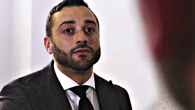 New York Realtor Fucks HR Honcho - RagingStallion