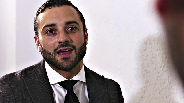 New York Realtor Fucks HR Honcho - RagingStallion