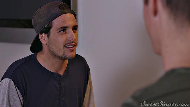 мамка кайфует от кунилингуса и жёсткой ебли с мужем