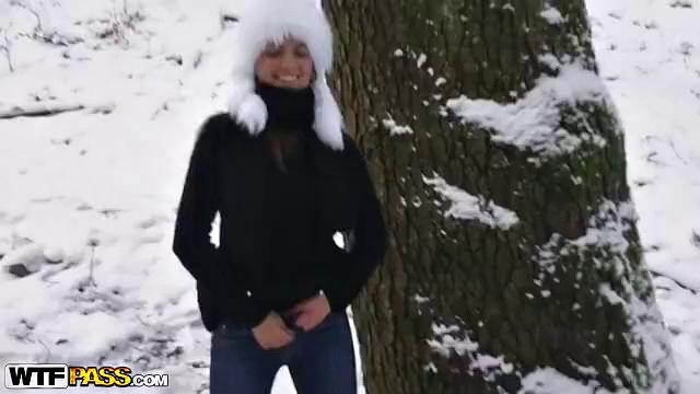 GF strip tease in public