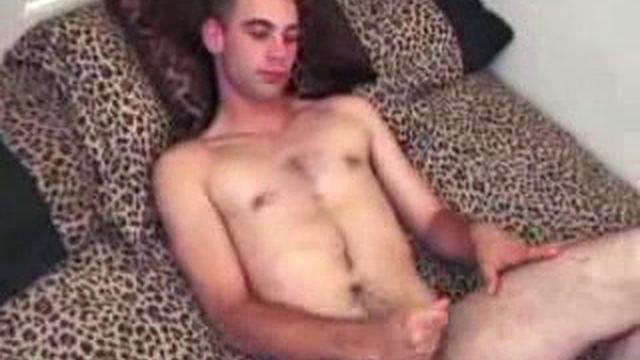 Nick Jacks Off With Toys