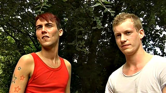 Four horny men get wild and share intense pleasure in a steamy gay group session