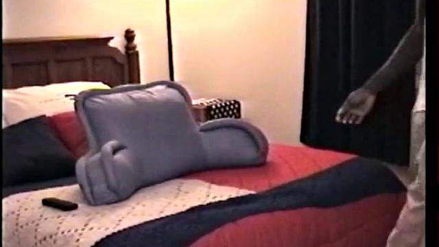 Face Fucking Mondo Boy