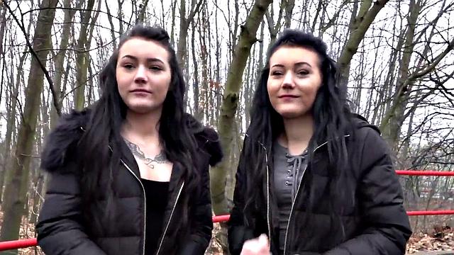 19yo penetrated in missionary after deepthroating