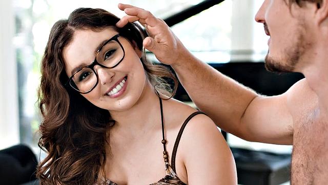 Slowburn erotic sex with goddess with glasses