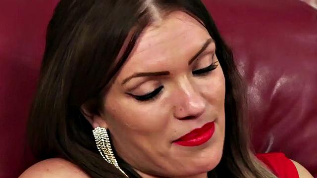 Curvy lingerie voyeur watches jerk in interracial couple