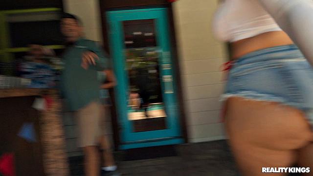 BBQ Bash & Sneaky Smash