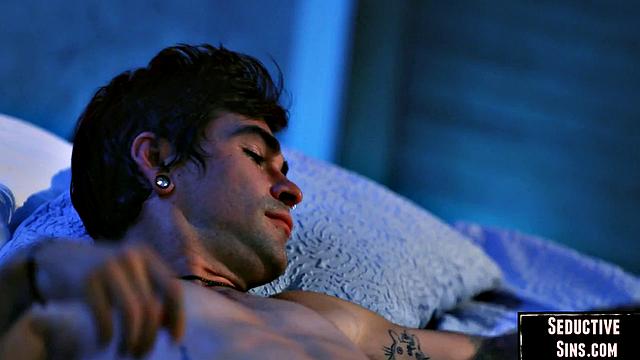 Big ass horny babe cockriding her lover