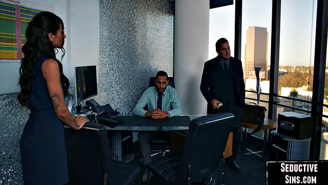 Big ass horny babe cockriding her lover