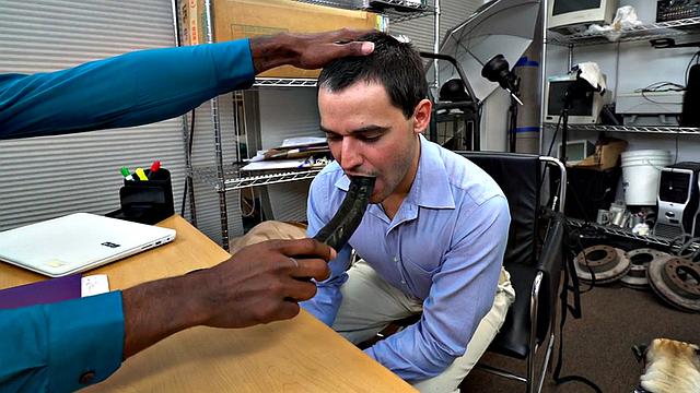 IR amateur assfucked by black cock in office till facial