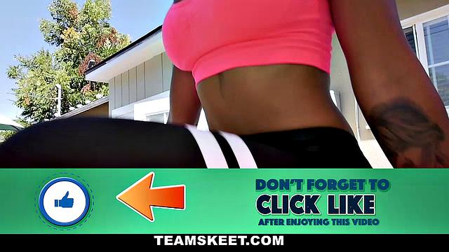 Fitness Blogger Goes Viral With Stream