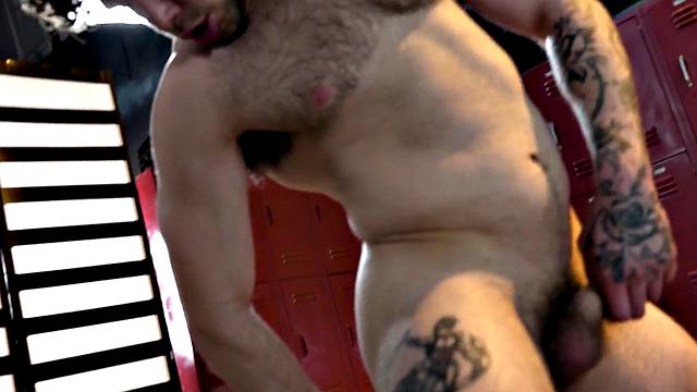 Sportive stud rimmed and barebacked in locker room