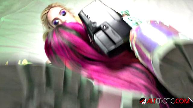 Female Detectives Probe Alien Pussy Tattoo!