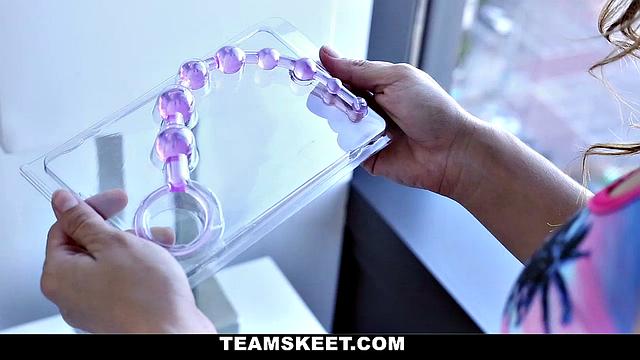 Cassidy Discovers Anal