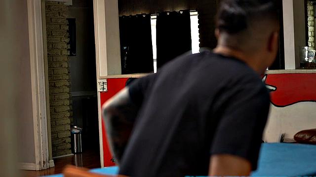 Internet Creeper - Vienna Black - Tutor Tease