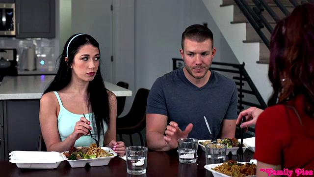 Mom Plays Prank - S18:E5