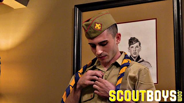SCOUT OLIVER Chapter 1 - Pledge