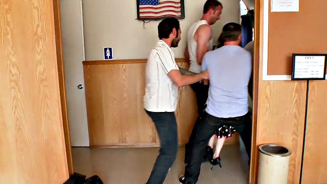 DP toilet submissive babe gangbanged till facial.