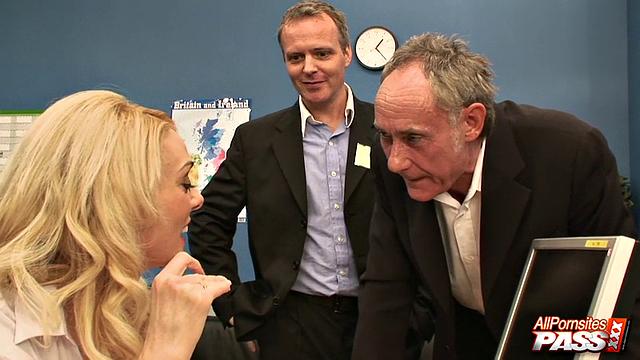 Syren Sexton meets Dover